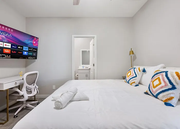 2b2b With Free Parking And Premium Beds Apartment *
